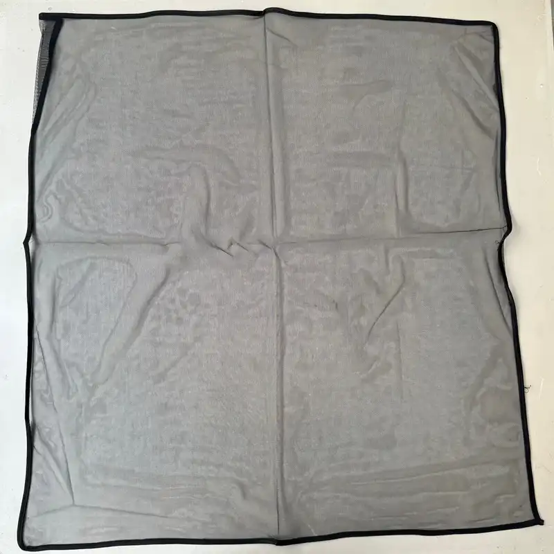 روسری زنانه مدل حریر توری ساده و نازک قواره 70