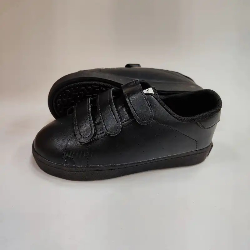 کفش مخصوص پیاده روی بچگانه مدل 2025 KDF