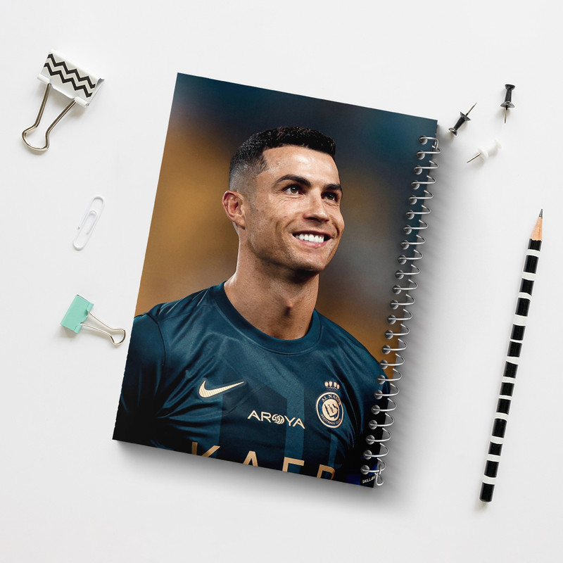 دفتر مشق 100 برگ خندالو طرح کریستیانو رونالدو کد 36397