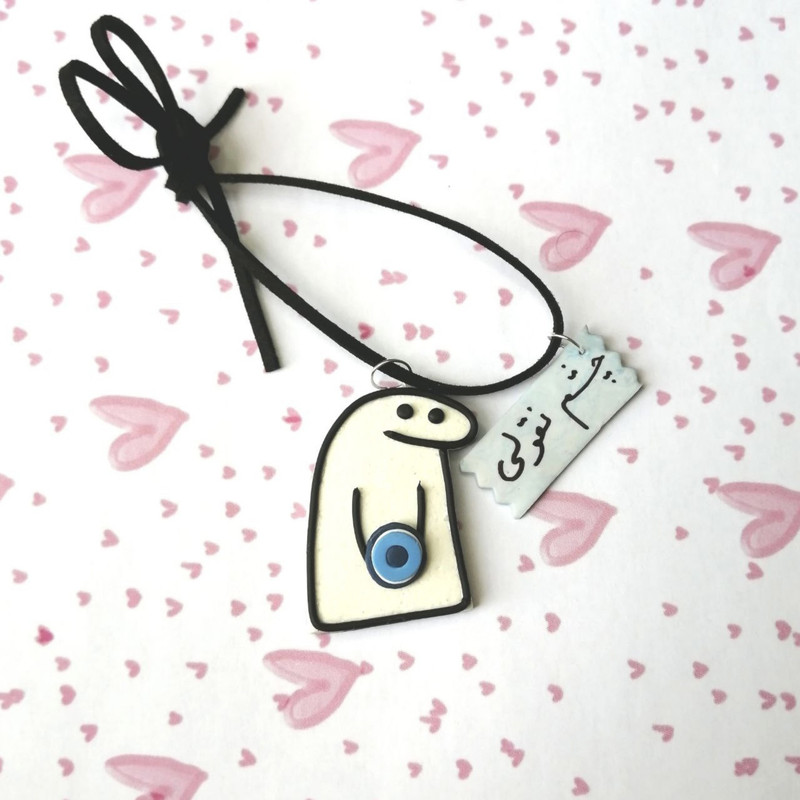 آویز خودرو مدل میقولی