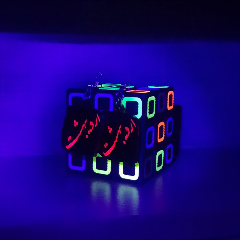 گوشواره دخترانه مدل پلکسی بلک لایت ماه تولد اردیبهشت