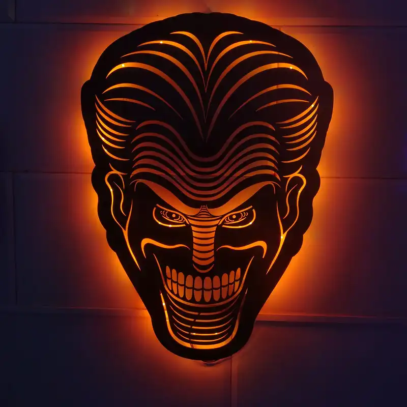 چراغ دیواری مدل  جوکر