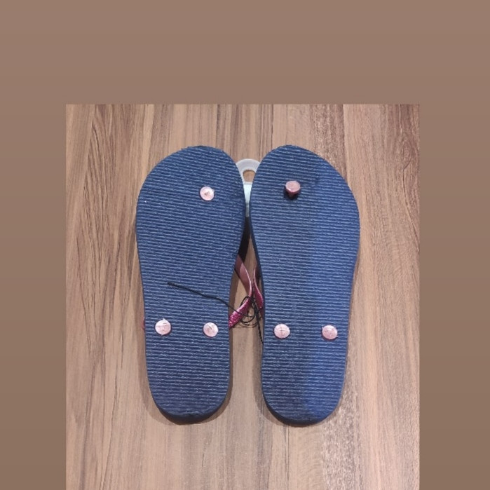 دمپایی لاانگشتی زنانه جینا بنوتی مدل G2050