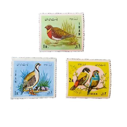 تمبر یادگاری مدل نوروز 1351 کد IR1405 مجموعه سه عددی