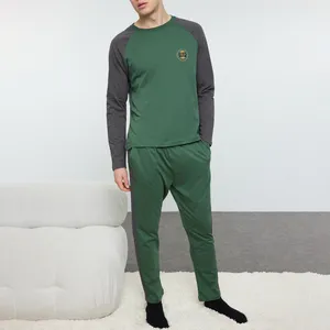 ست تی شرت آستین بلند و شلوار راحتی مردانه مدل 835458836 طرح ترندیول