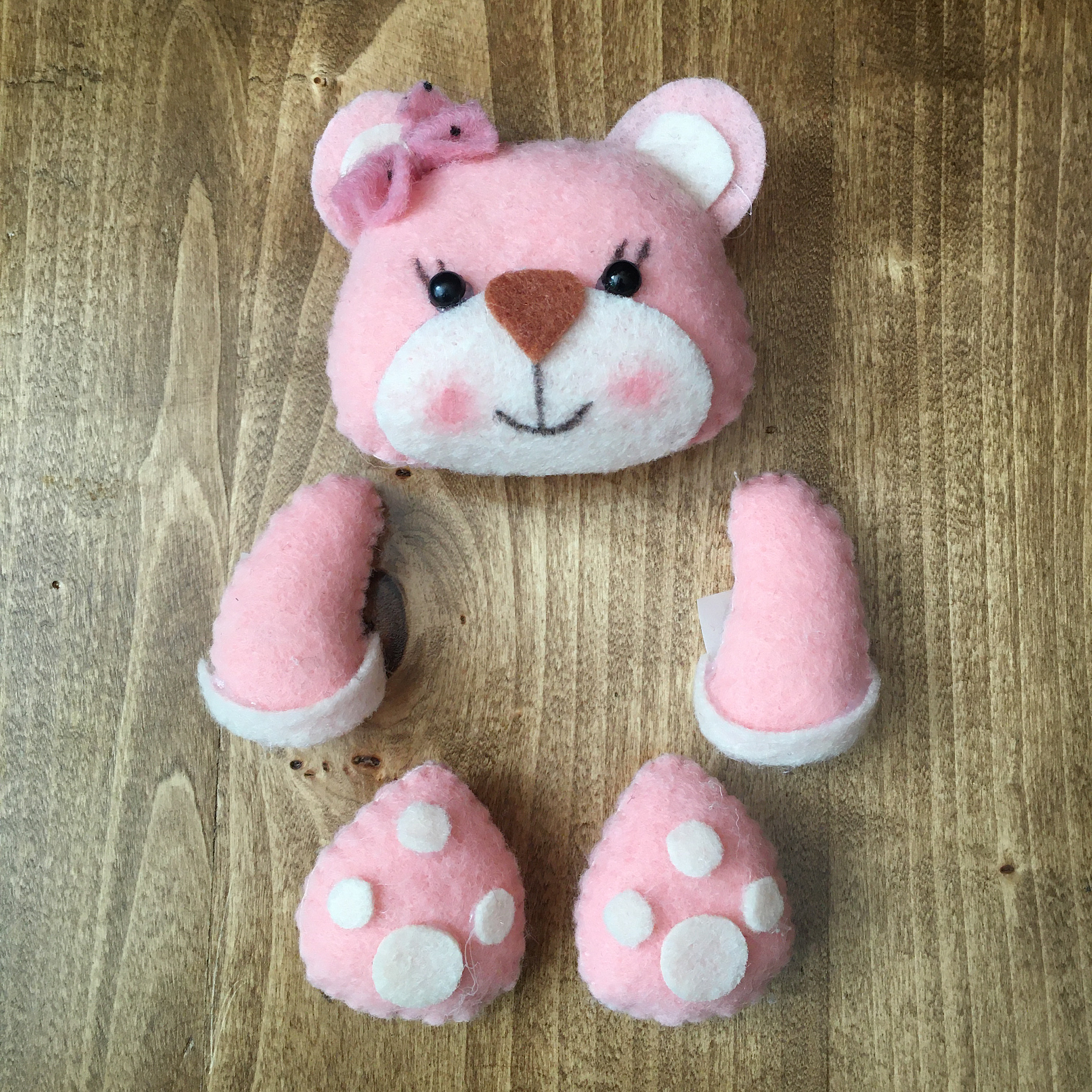 عروسک تزيينى كليد و پريز اتاق کودک مدل خرس دختر كد c18