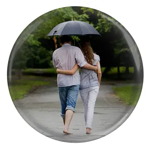 مگنت طرح دختر و پسر و چتر مدل S10141 