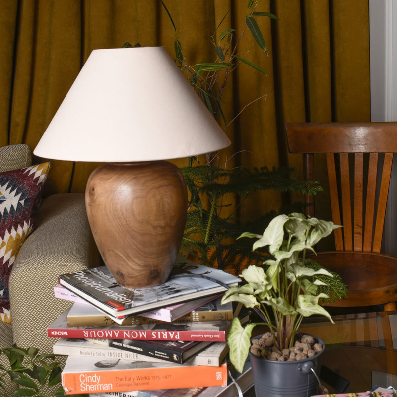 آباژور رومیزی مدل K