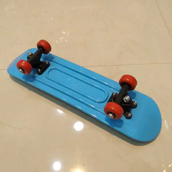 اسکیت بورد طرح سگ های نگهبان کد 03