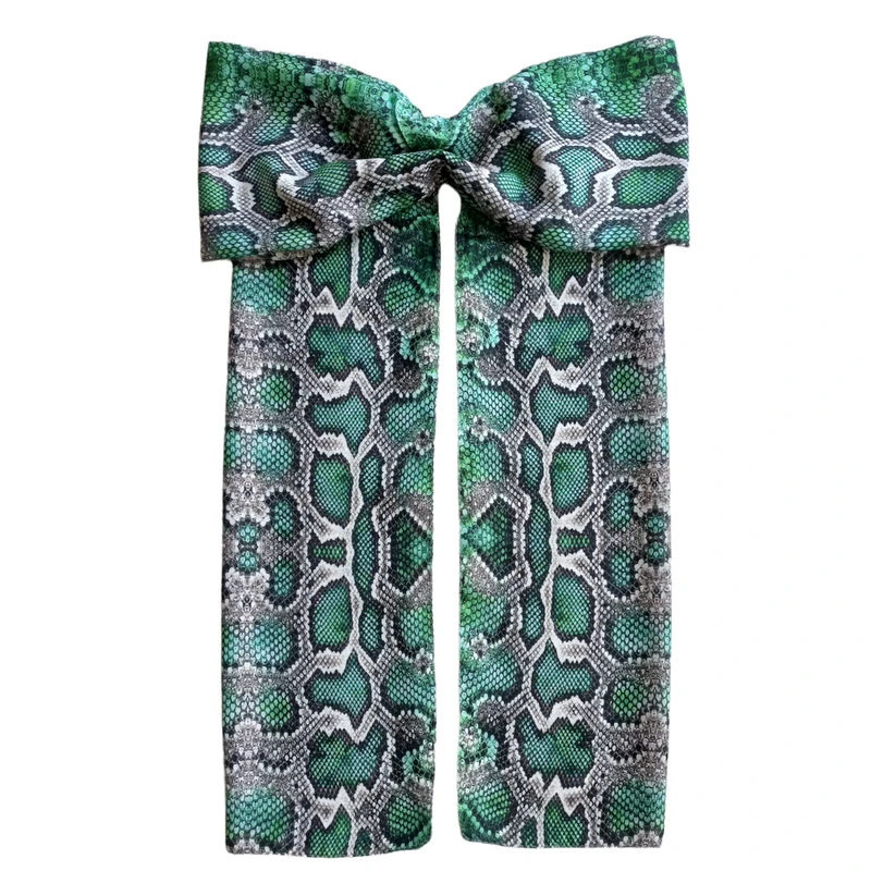 شال زنانه مدل پوست ماری نخی فانتزی