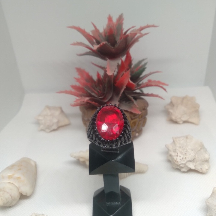 انگشتر مردانه مدل یاقوت کبود انگشتر مردانه مدل یاقوت کبود