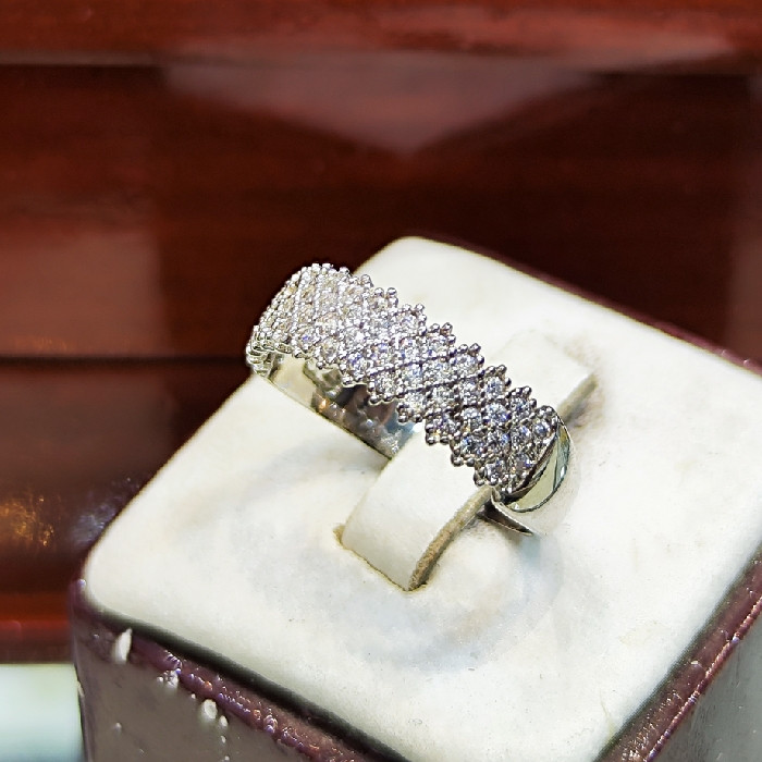 انگشتر نقره زنانه مدل پرنس کد 311