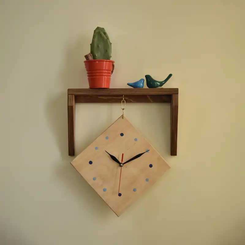 ساعت دیواری چوبی پارسوماش مدل 12047