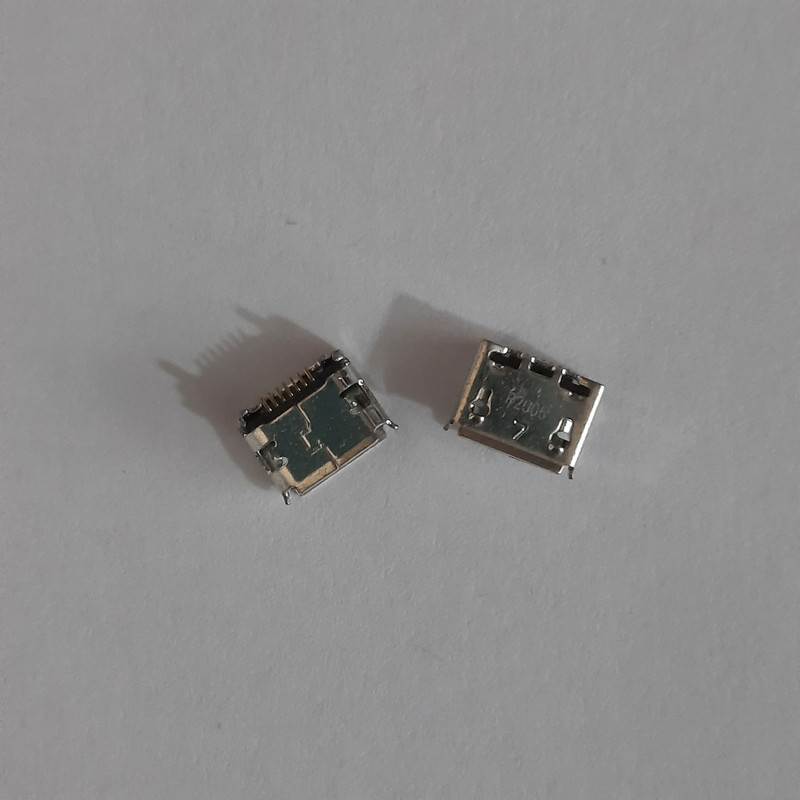 سوکت شارژ مدل micro usb کد 026 بسته 10 عددی