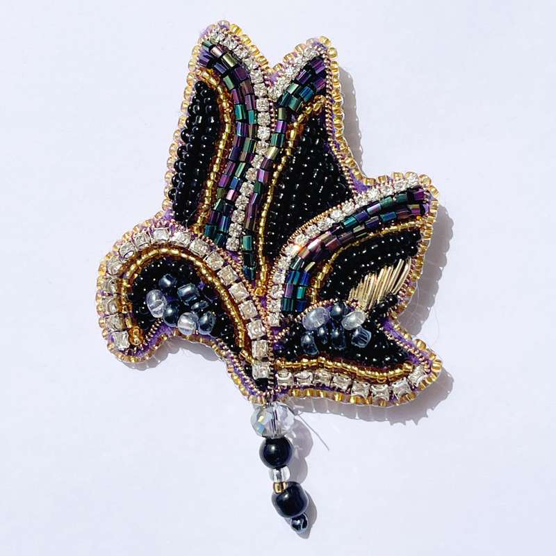 سنجاق سینه زنانه طرح ارکیده کد 001 سنجاق سینه زنانه طرح ارکیده کد 001