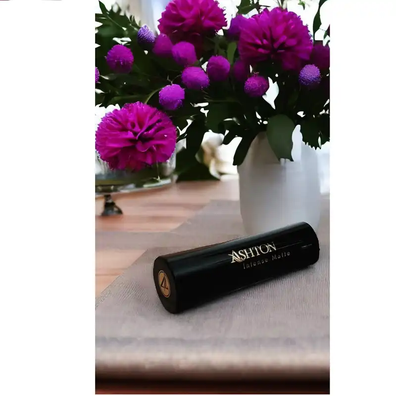 رژ لب جامد اشتون شماره SM47