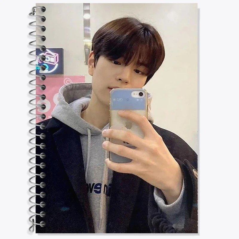 دفتر لغت 50 برگ خندالو مدل سونگمین گروه استری کیدز Stary Kids کد 16909