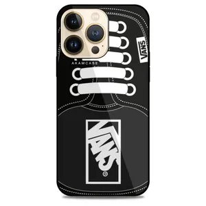 AKAM AMCWA13Pro-VANS18 Cover For Apple iPhone 13PRO