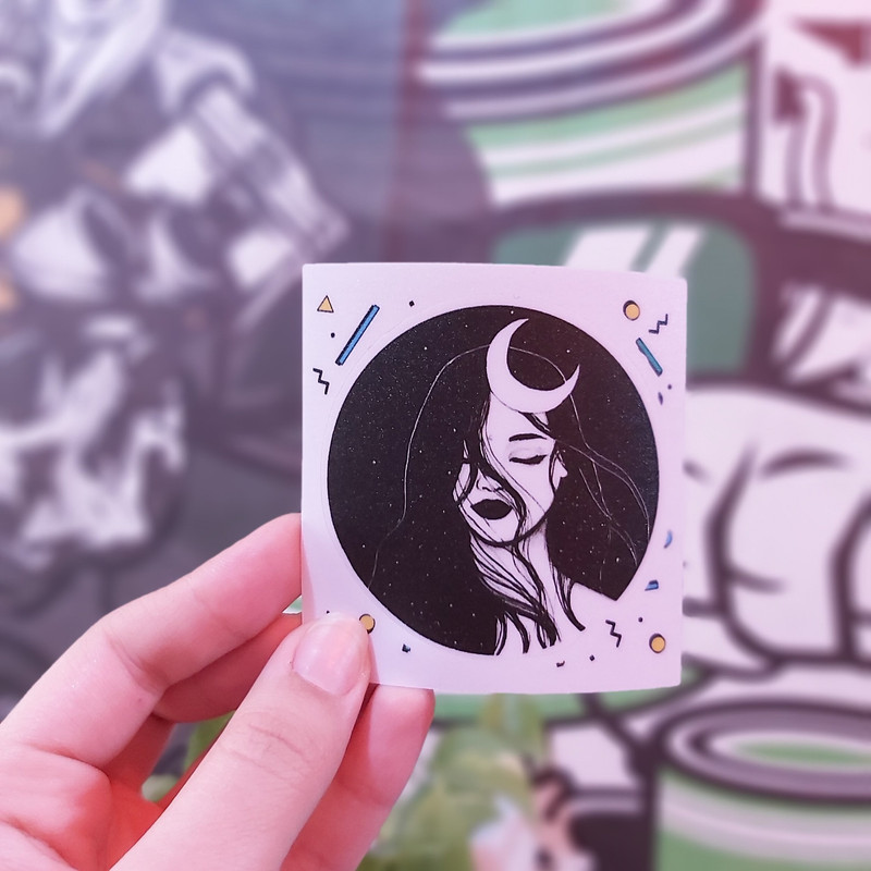 استیکر لپ تاپ طرح دختر کد 0014