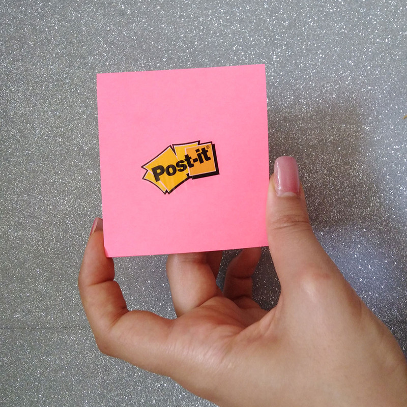 کاغذ یادداشت چسب دار پست ایت مدل post-it-5 کاغذ یادداشت چسب دار پست ایت مدل post-it-5