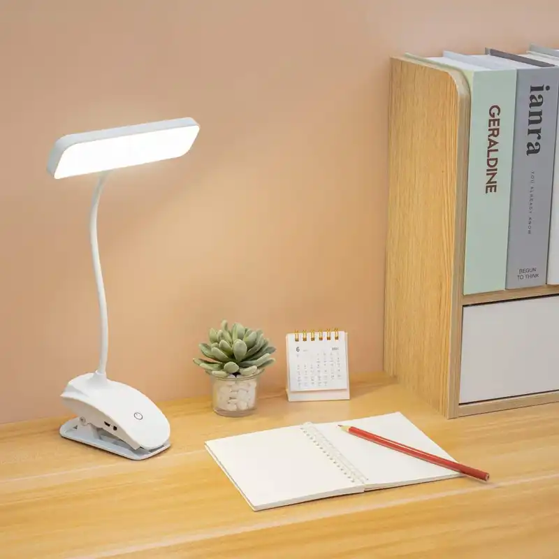 چراغ مطالعه ایکس او مدل oz06