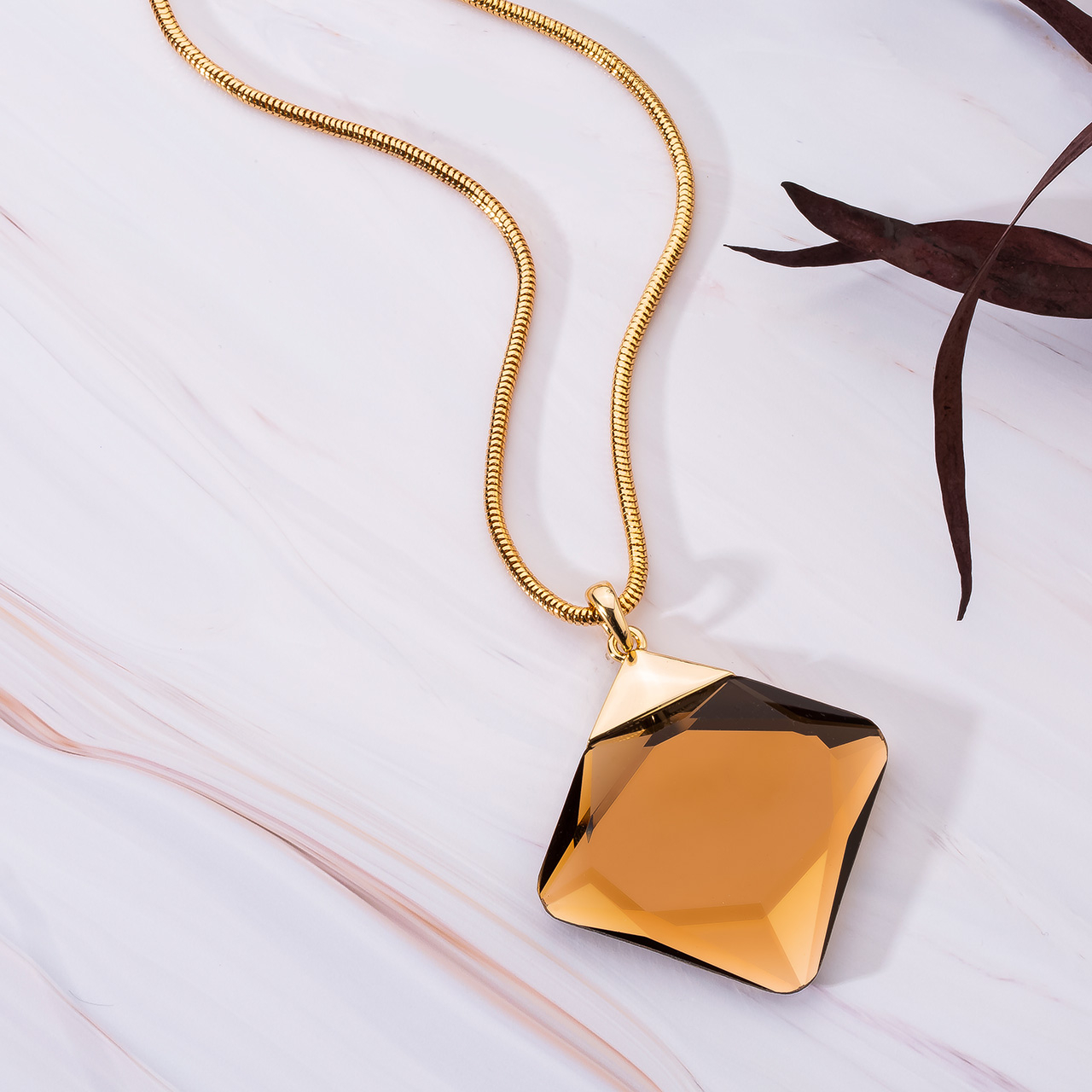 گردنبند زنانه کوبیک مدل QN-041000