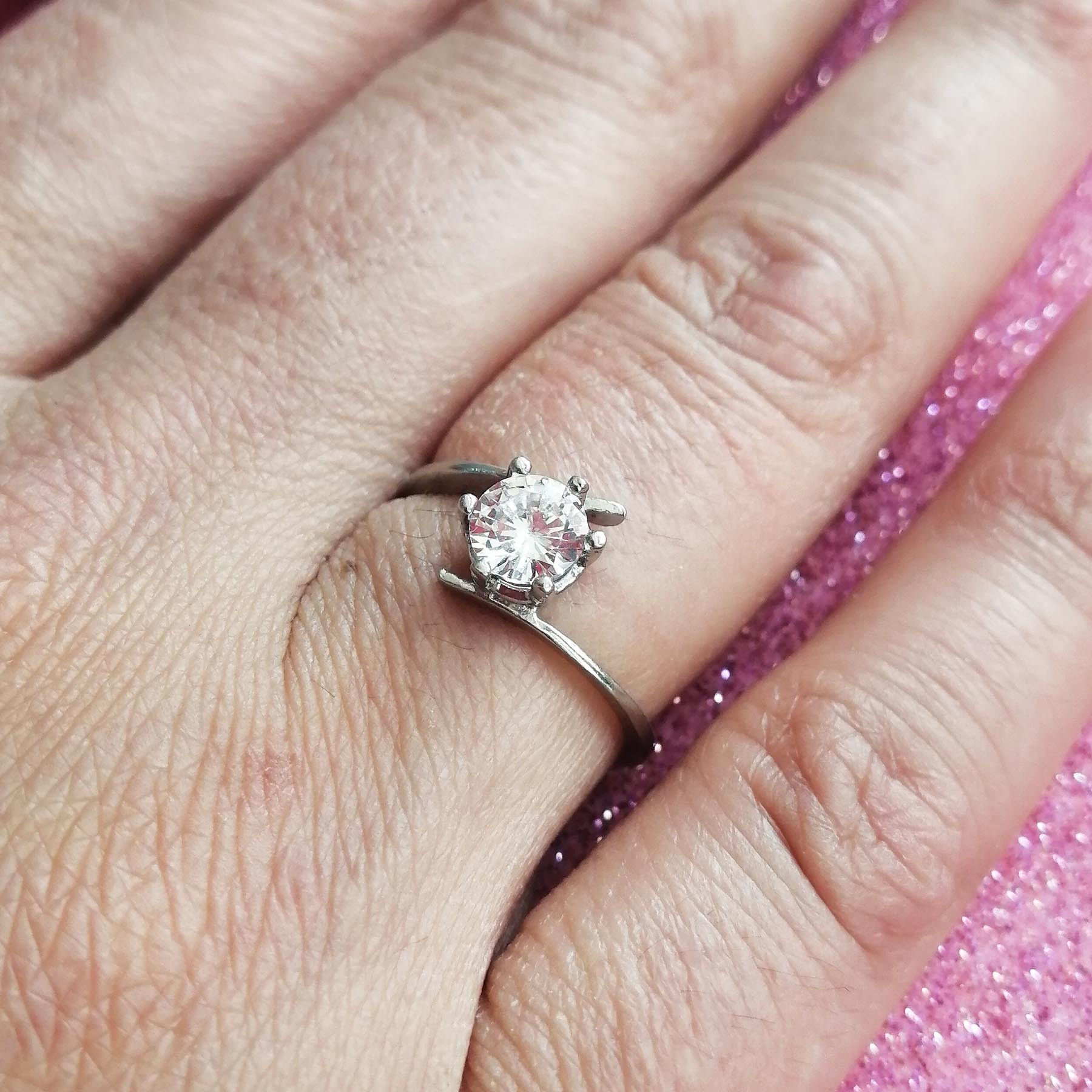 انگشتر نقره زنانه مدل جواهری تک نگین JW5029