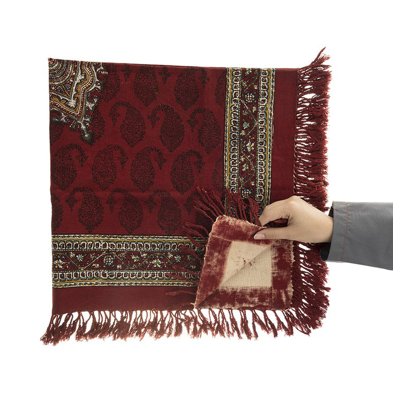 سفره قلمکار اثر عطریان طرح 19 سایز 80 × 80 سانتی متر