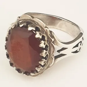 انگشتر نقره مردانه مدل شبکه زنی سنگ گارنت 