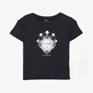 کراپ‌تاپ آستین کوتاه زنانه مدل سان