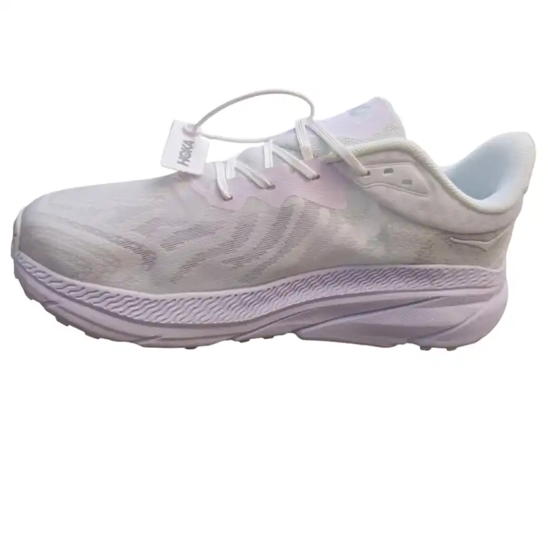 کفش مخصوص دویدن هوکا مدل Challenger ATR 7