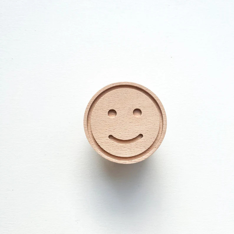 دستگیره کمد مدل کودک طرح صورتک ها کد WTL214 مجموعه 8 عددی