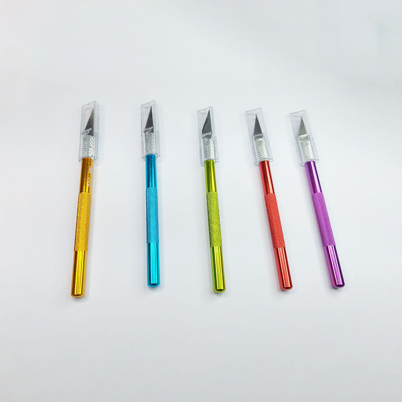 کاتر مدل 306 همراه با 3 عدد تیغ یدک