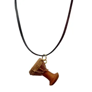 گردنبند مدل گره ای چوبی طرح تمپو کد NC084