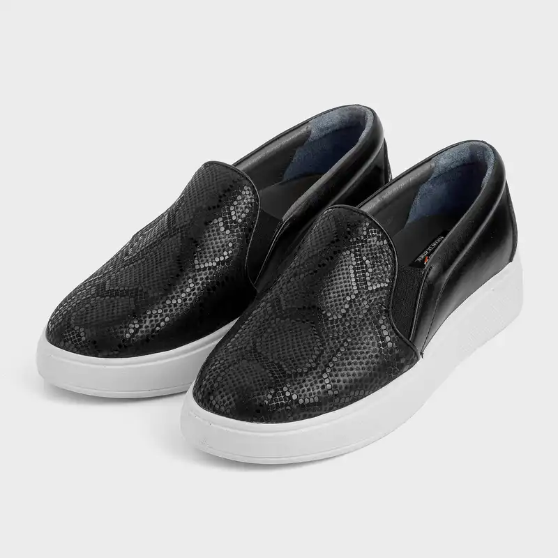 کفش روزمره زنانه پاتن چرم آفتاب مدل KM01