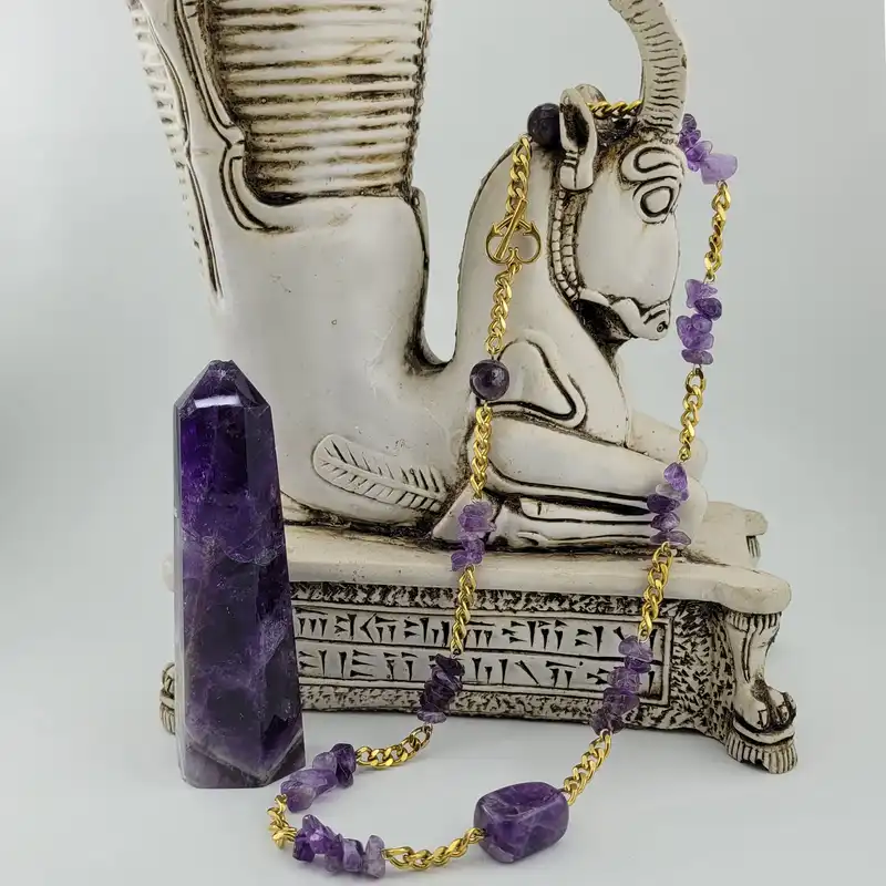 گردنبند زنانه مدل سنگ آمیتیست نامنظم کد s20