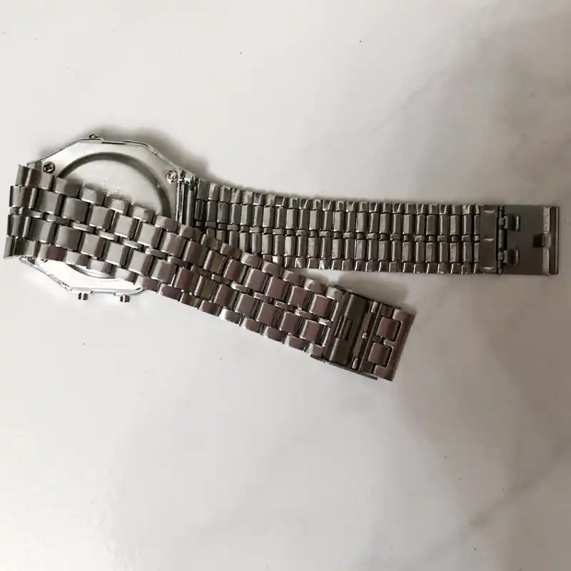 ساعت مچی دیجیتال مدل WRS047