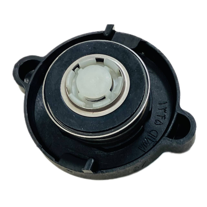 درب رادیاتور ایساکو کد 1700501199 مناسب برای پژو 405