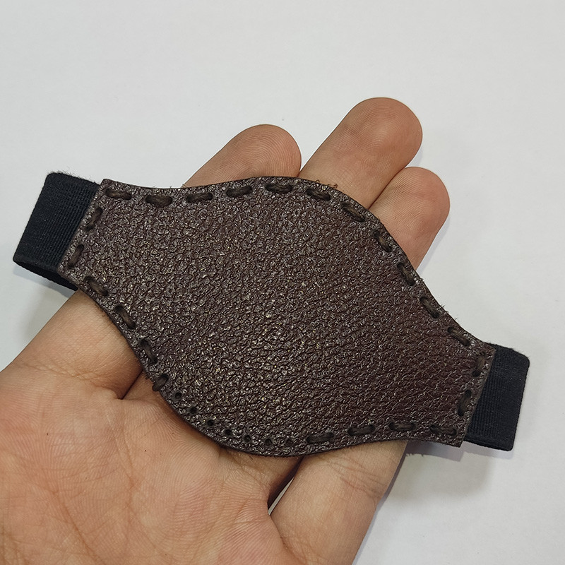 بازوبند مدل حرز چرم طبیعی بز AO-010