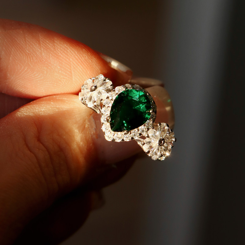 انگشتر نقره زنانه جی تی ای مدل جی نایس کد 106