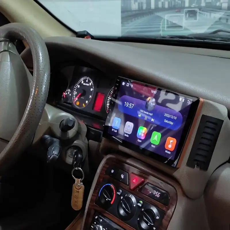 پخش کننده تصویری خودرو مدل T130S