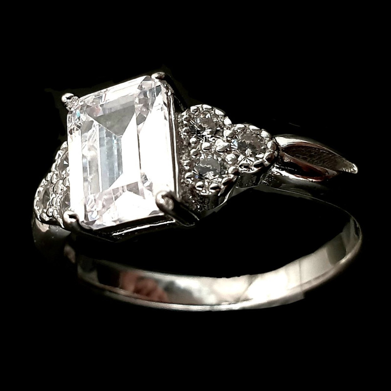 انگشتر نقره زنانه مدل N73 انگشتر نقره زنانه مدل N73