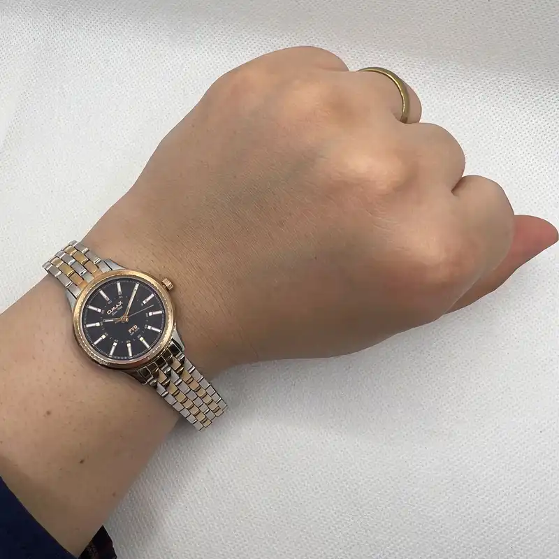 ساعت مچی عقربه ای زنانه اوماکس مدل OJSB002N004