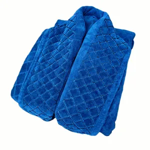 حوله پالتویی پاموک طرح تنپوش شطرنجی سایز 135