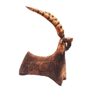 مجسمه مدل بز اخفش