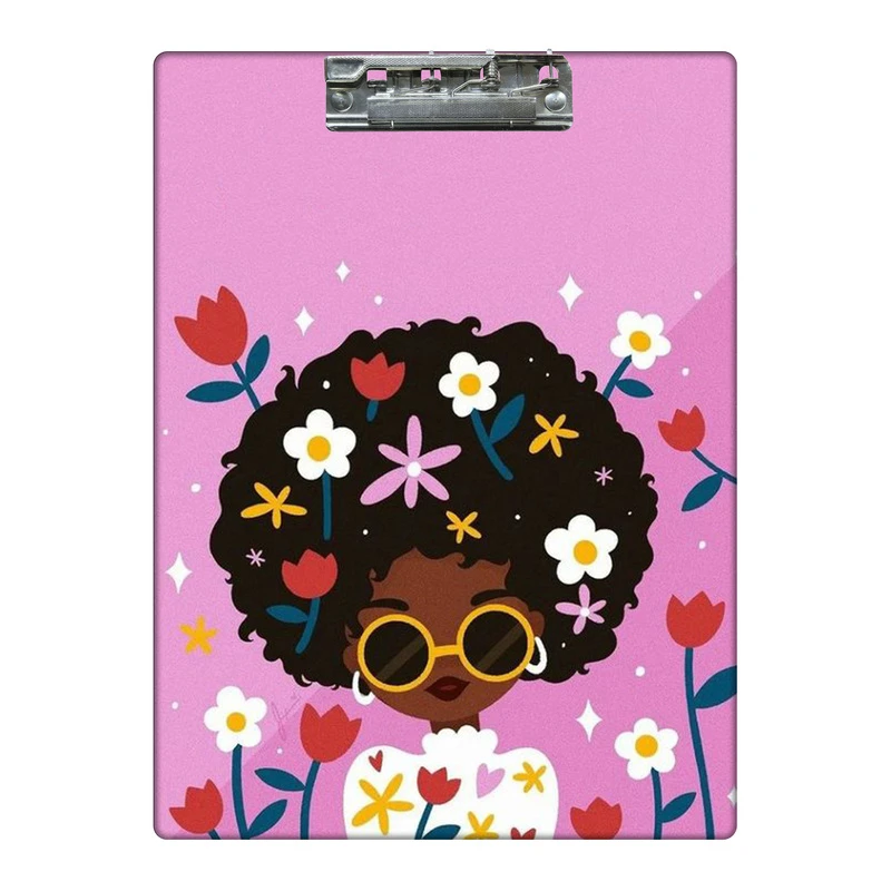 تخته شاسی طرح دختر عینکی در میان گل ها کد 1610598 سایز A4
