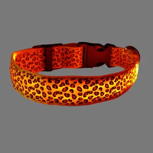  قلاده گردنی سگ و گربه طرح چراغ دار مدل پلنگی کد SN15