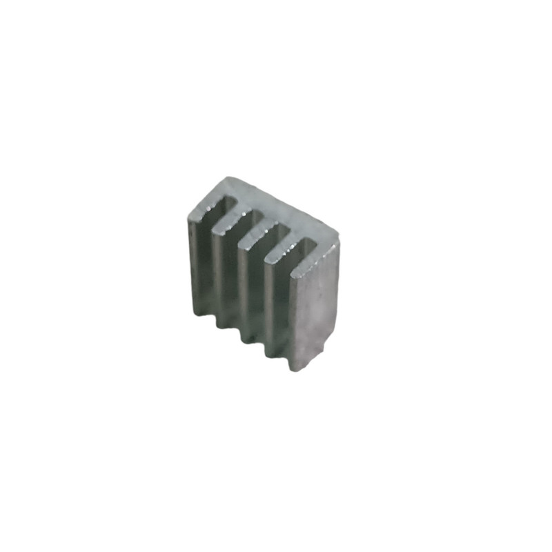 هیت سینک کد HS 309-9 به همراه پد انتقال حرارت بسته 4 عددی