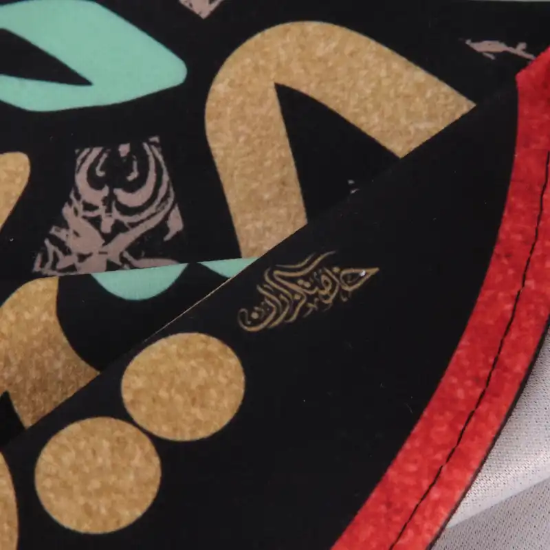 پرچم خدمتگزاران مدل کتیبه اشک طرح محرم یا حسین شهید کد 4000260