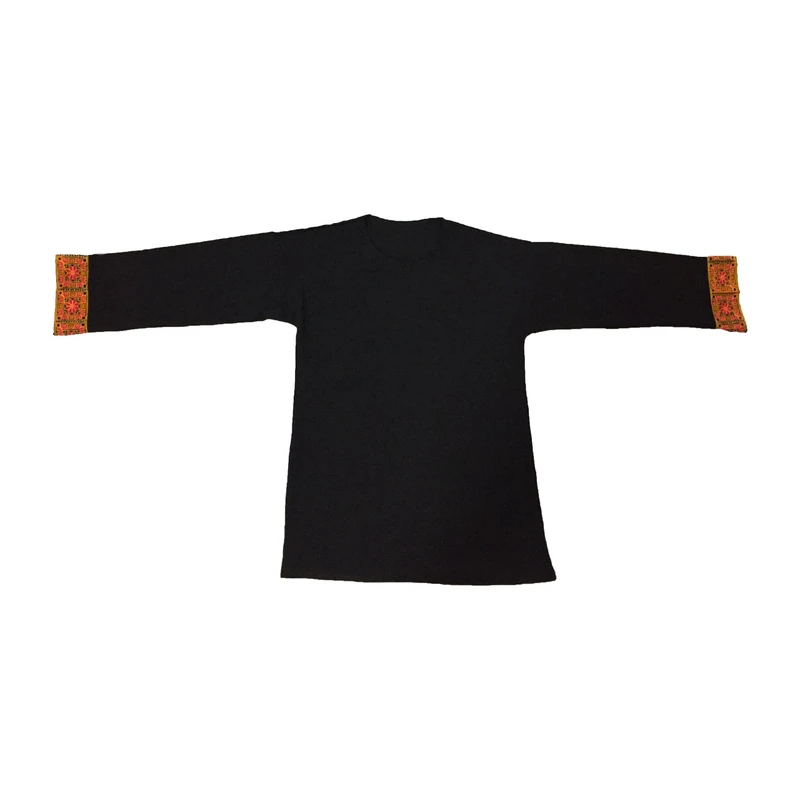 عکس شماره 5 : تونیک زنانه مدل نخی ابر و بادی سوزندوزی